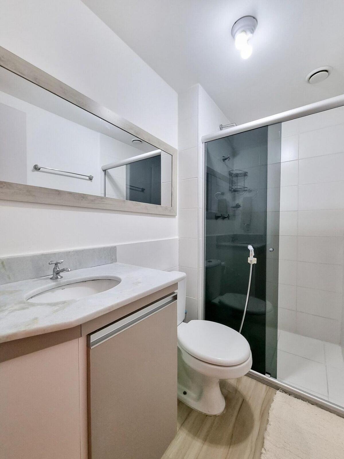 402 - 2 Qts,1,3 Km Do Rio Centro, Junesse , Conf., S Apartamento *